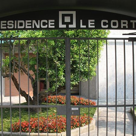 Residence Le Corti Милан Экстерьер фото