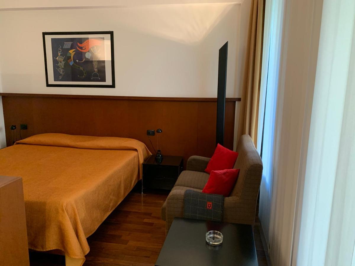 Residence Le Corti Милан Экстерьер фото